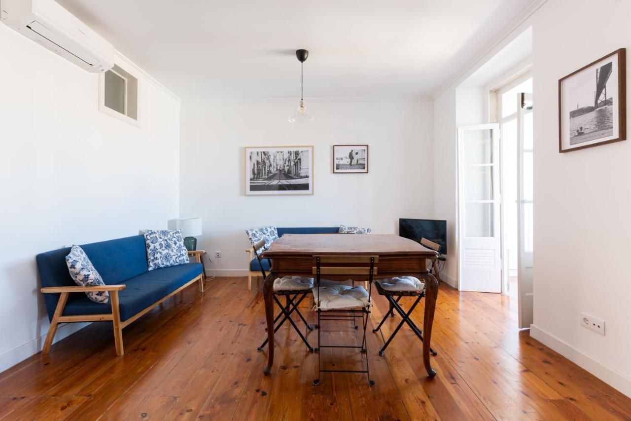 Apartamento White & Blue Vintage In Graca *